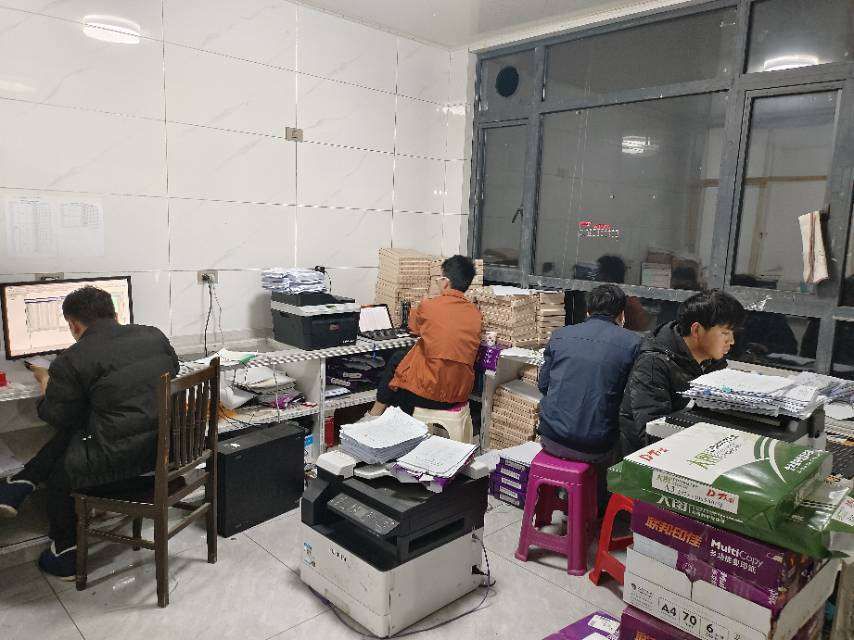 镇雄突击_昆明土地公公科技有限公司